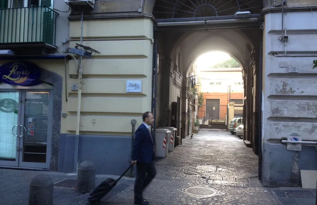 B&B Foria 210-1